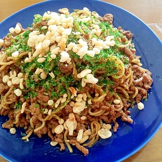 挽き肉たっぷりカレー焼きそば